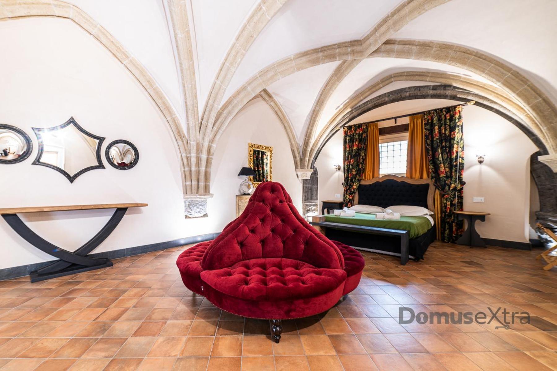 Piazza San Domenico Suite By Domusextra Napoli Bagian luar foto