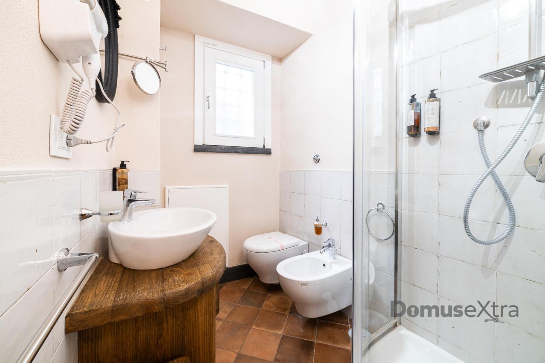Piazza San Domenico Suite By Domusextra Napoli Bagian luar foto